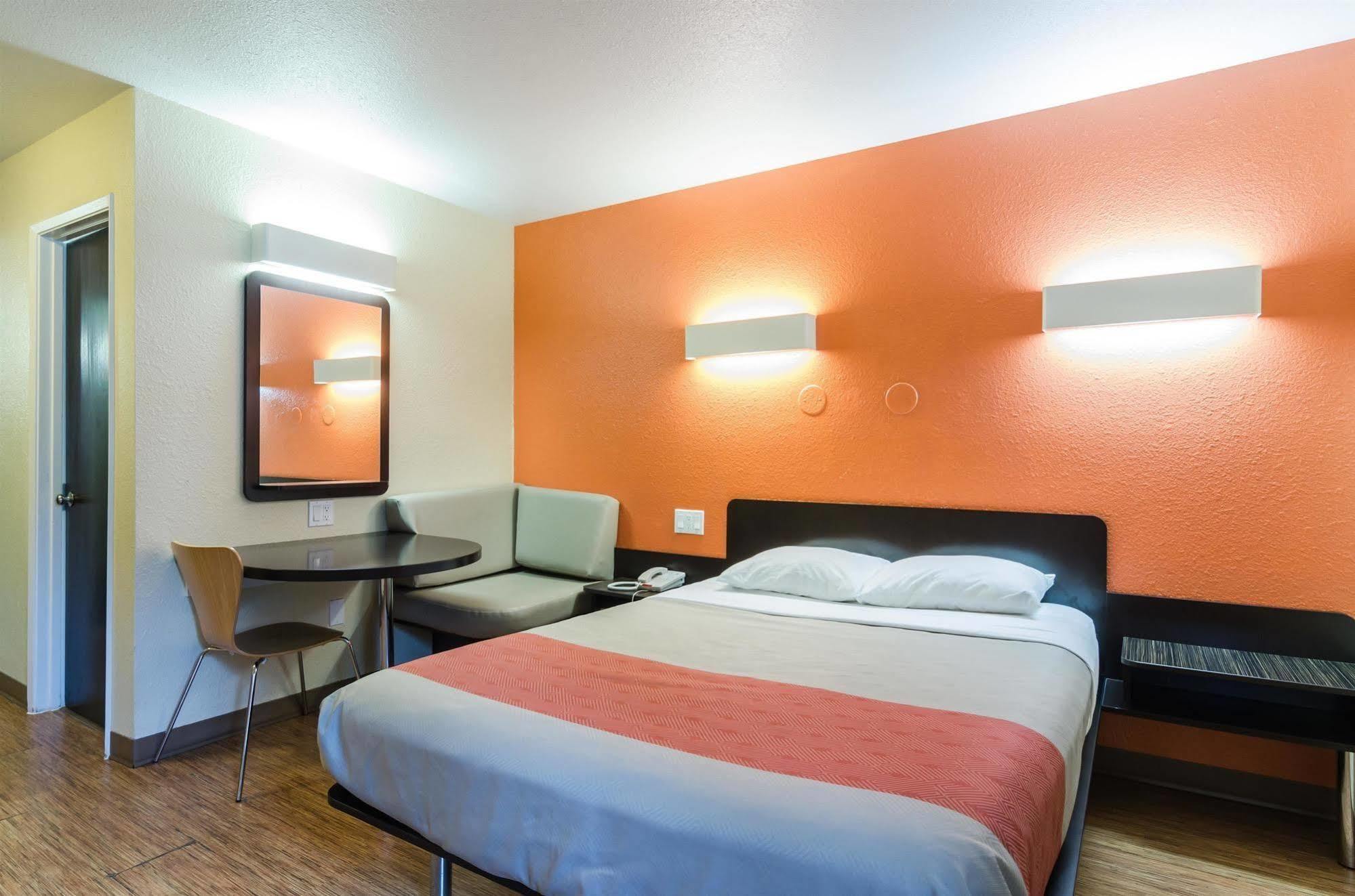 Motel 6-Seattle, Wa - Sea-Tac Airport South Ситак Экстерьер фото