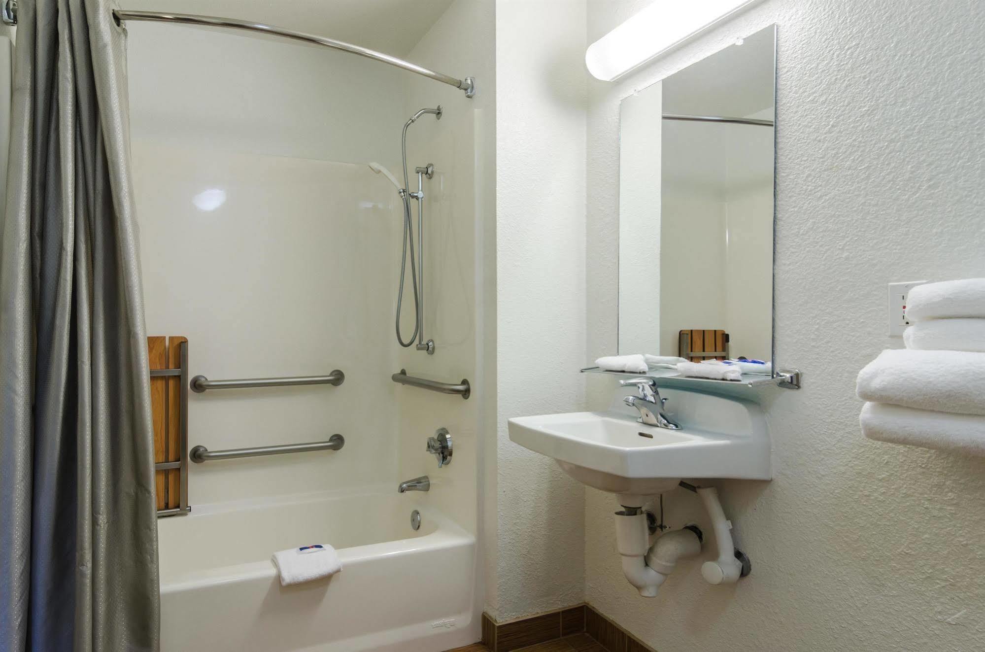 Motel 6-Seattle, Wa - Sea-Tac Airport South Ситак Экстерьер фото